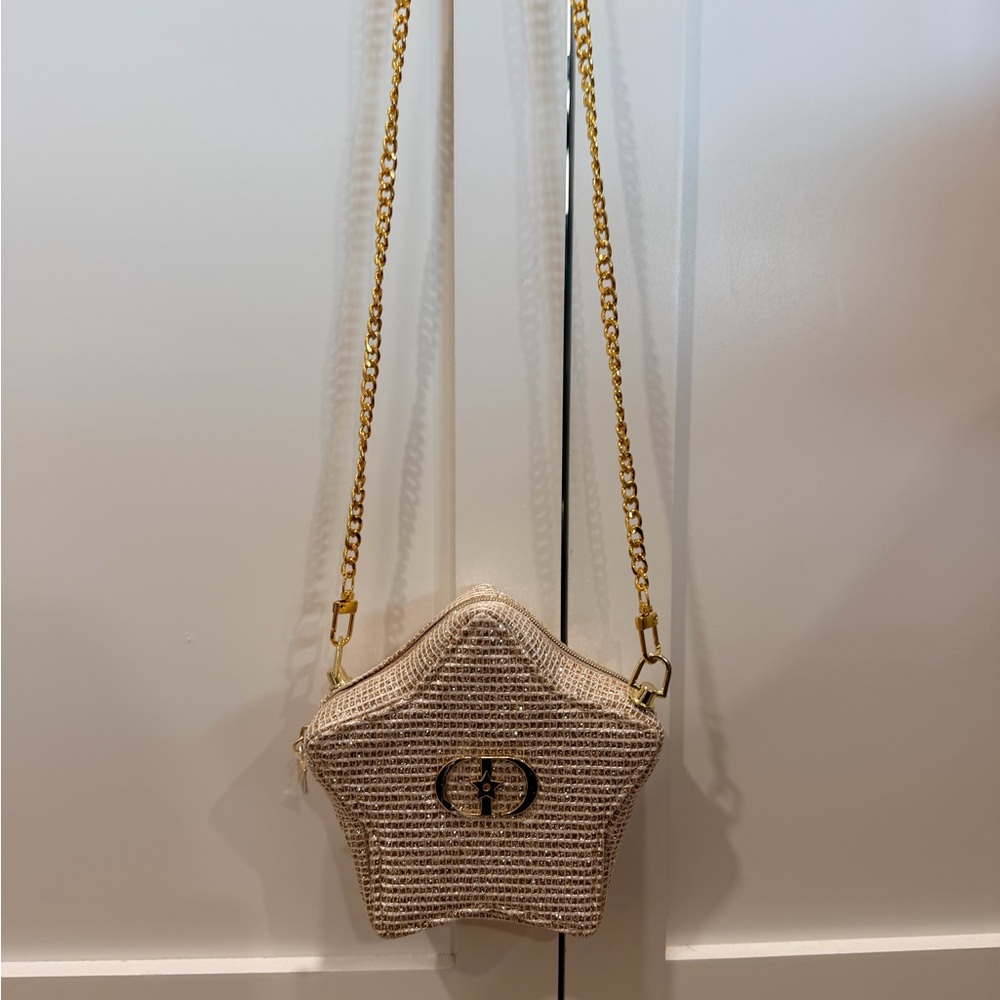 Dior (GWP) Gold Star Makeup Pouch Converted Crossbody Bag Chain Strap OS
NIB - Picture 13 of 14